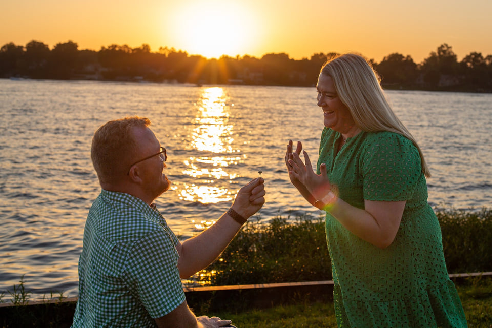 Luke proposing to Lydia at Eagle Creek Park